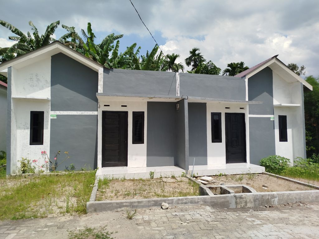 foto contoh rumah perumahan GRAHA SEKIP MENCIRIM III