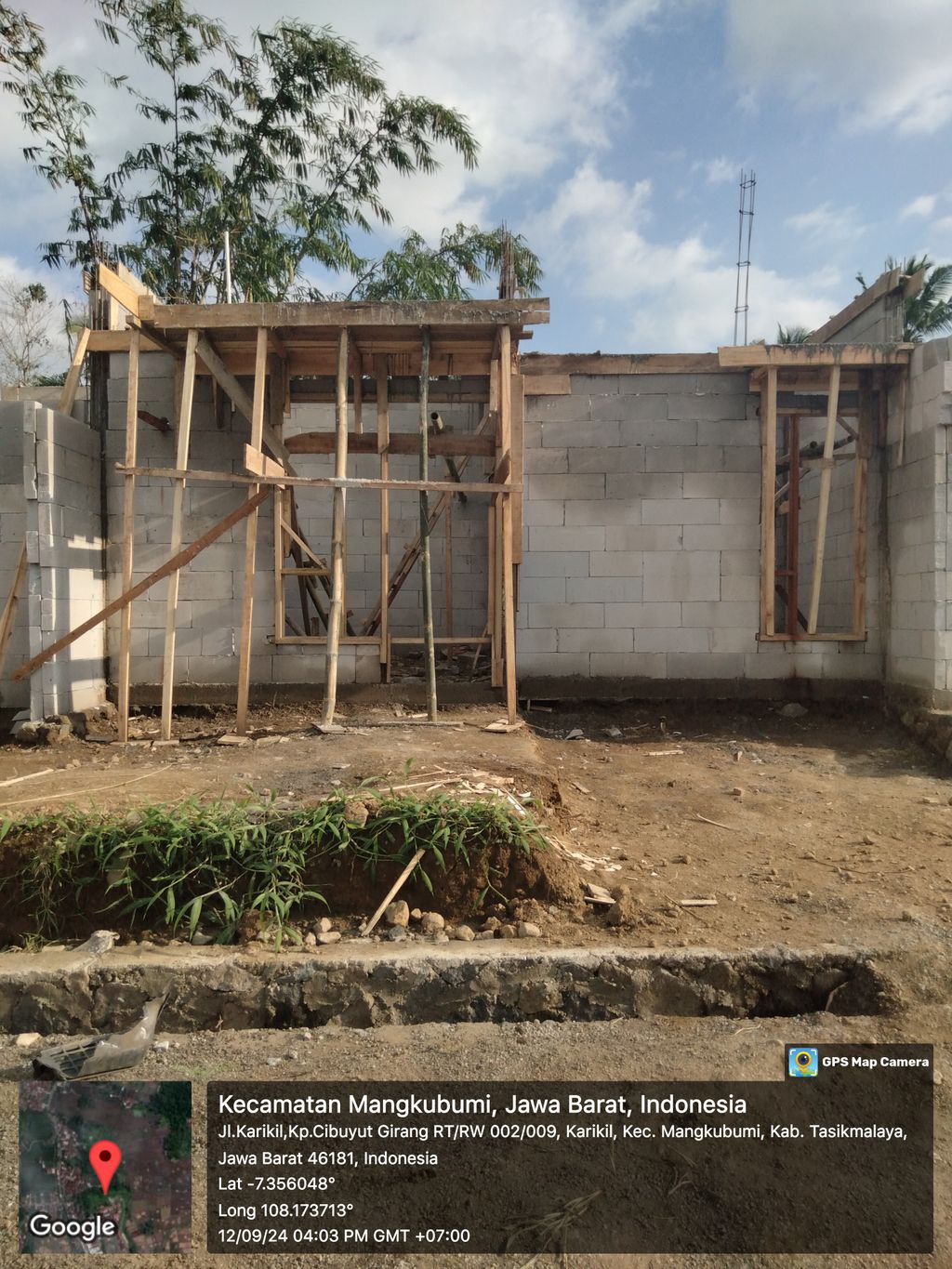 foto contoh rumah perumahan VIEW MEDINA