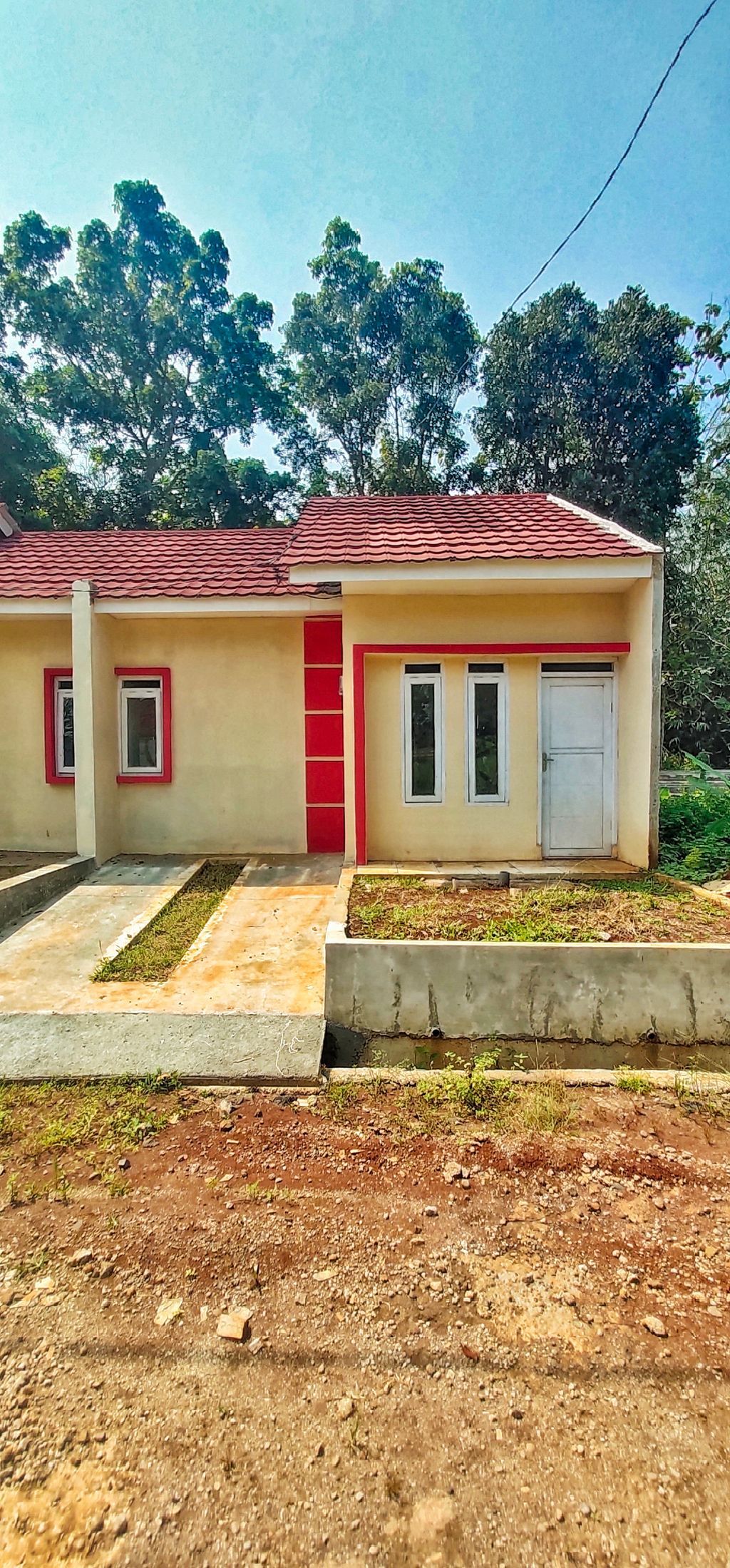 foto tampak rumah tipe 36/96 (Baru) (subsidi) perumahan Sari Bougenville Residence