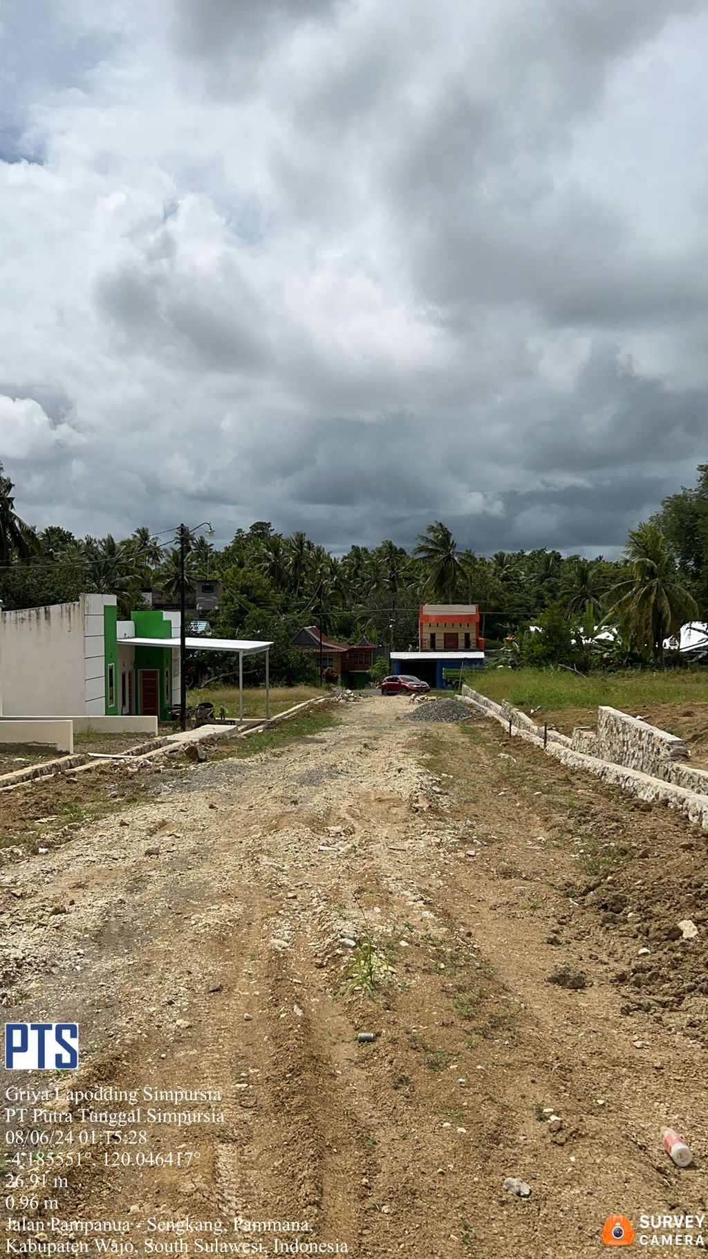 foto posisi tengah perumahan Griya Lapodding Simpursia