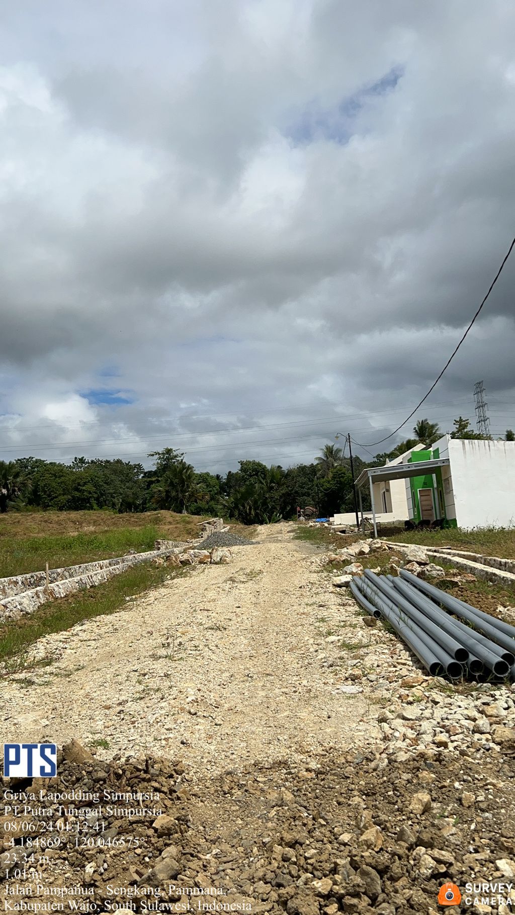foto gerbang perumahan Griya Lapodding Simpursia