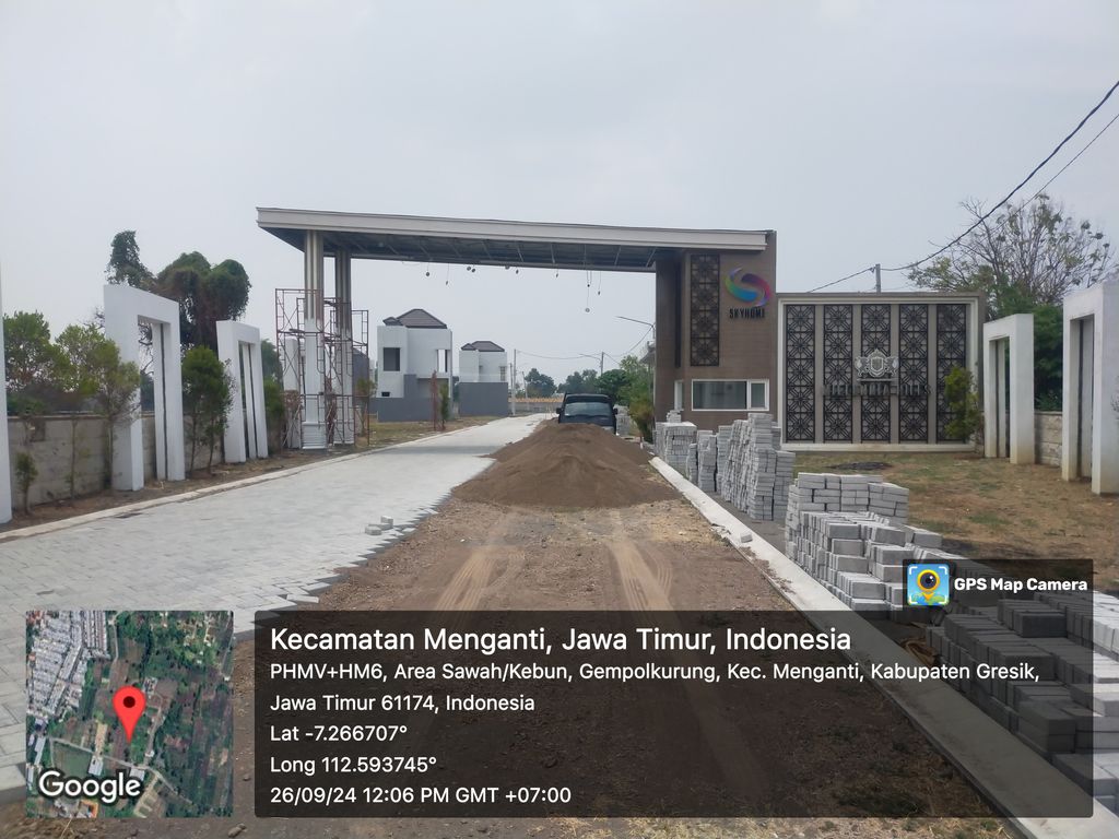 foto gerbang perumahan MILLENNIA HILLS