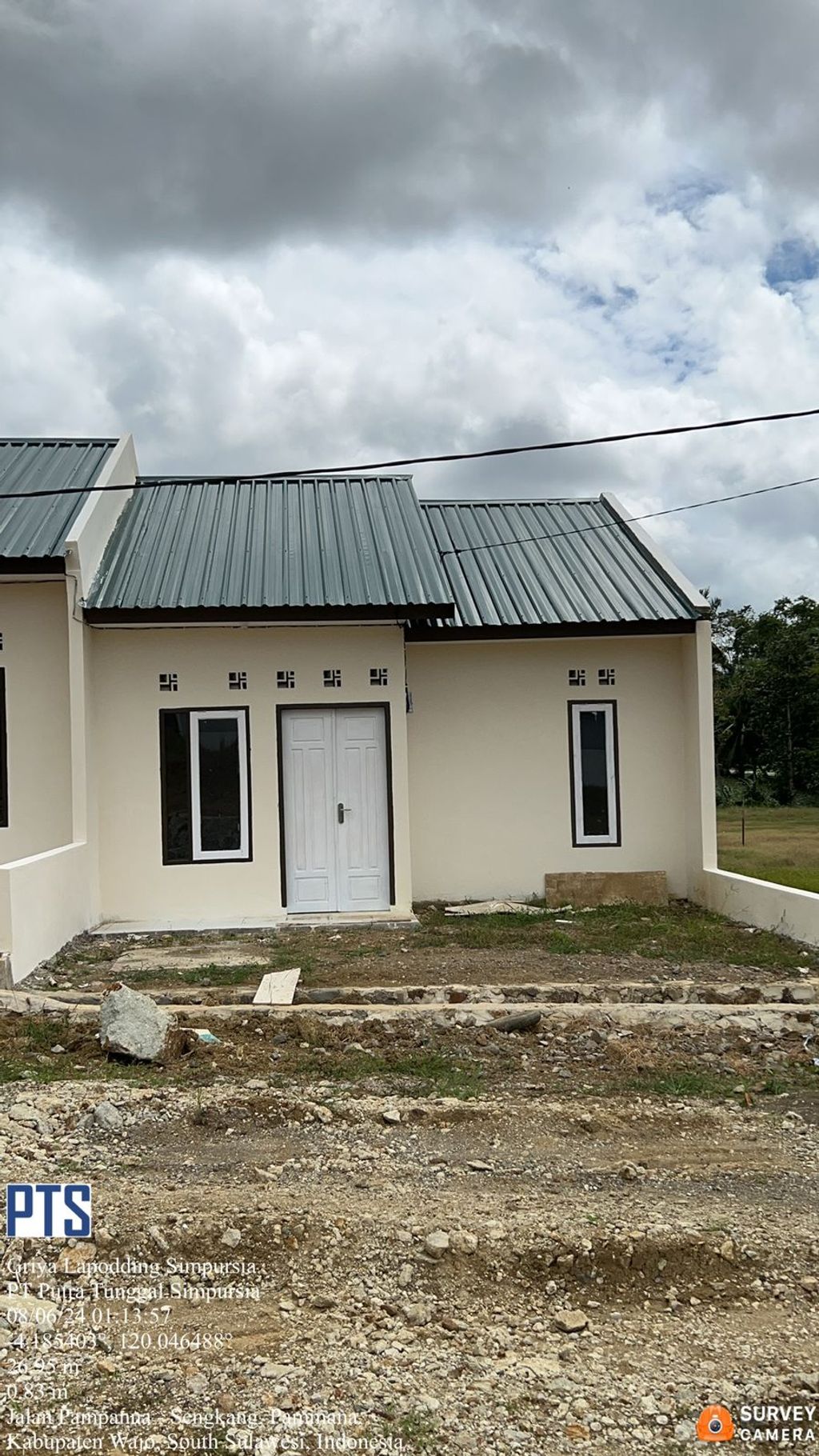 foto tampak rumah tipe 36 perumahan Griya Lapodding Simpursia