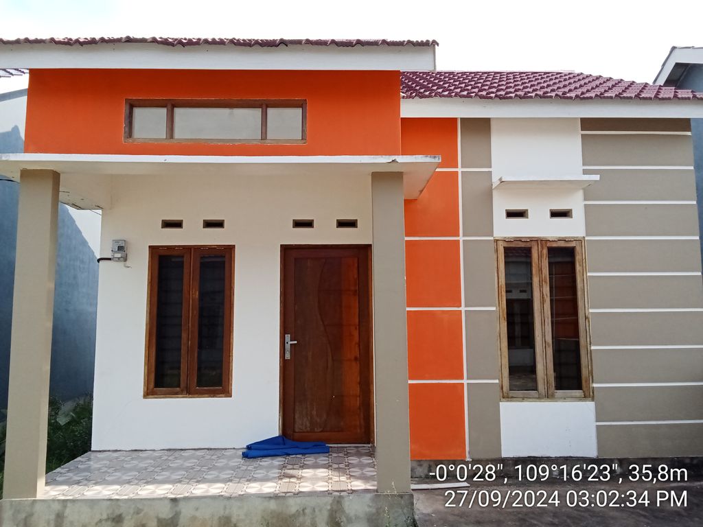 foto contoh rumah perumahan RENGAS PERMAI C D