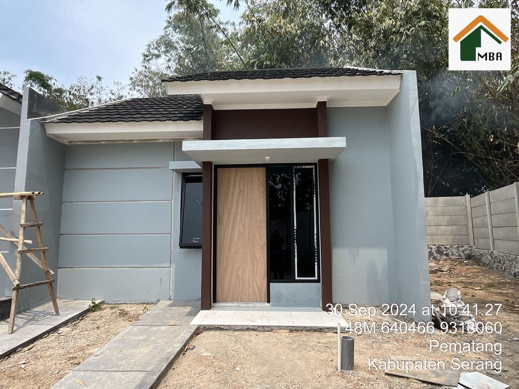 foto tampak rumah tipe Rumah perumahan Perumahan Alam Asri