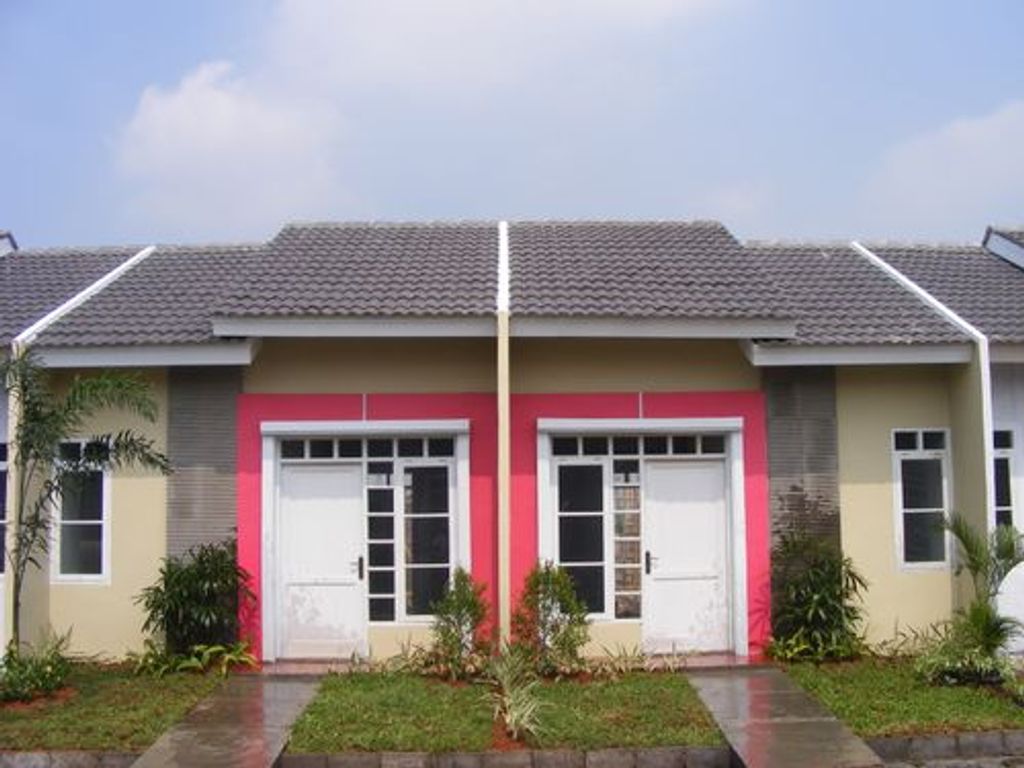 foto tampak rumah tipe AZURITE perumahan BEKASI TIMUR REGENSI 5C