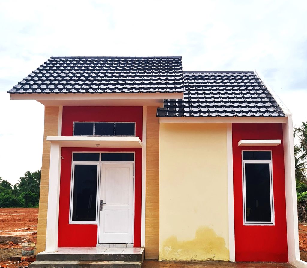 foto contoh rumah perumahan KARISMA GRIYA 2