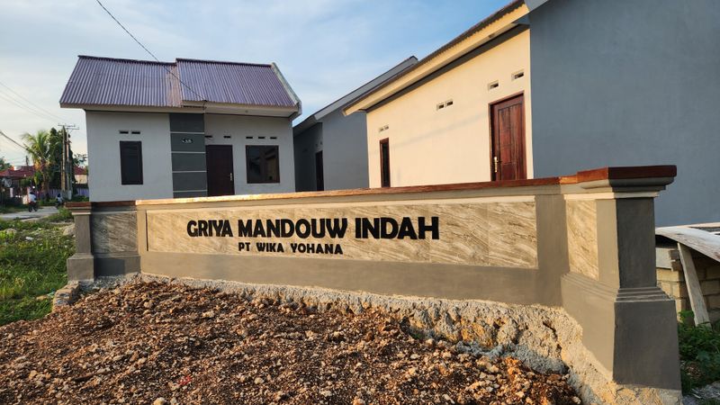 foto gerbang perumahan GRIYA MANDOUW INDAH 3