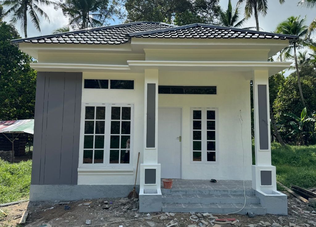 foto tampak rumah tipe 36 perumahan ULTIMA KAPUR