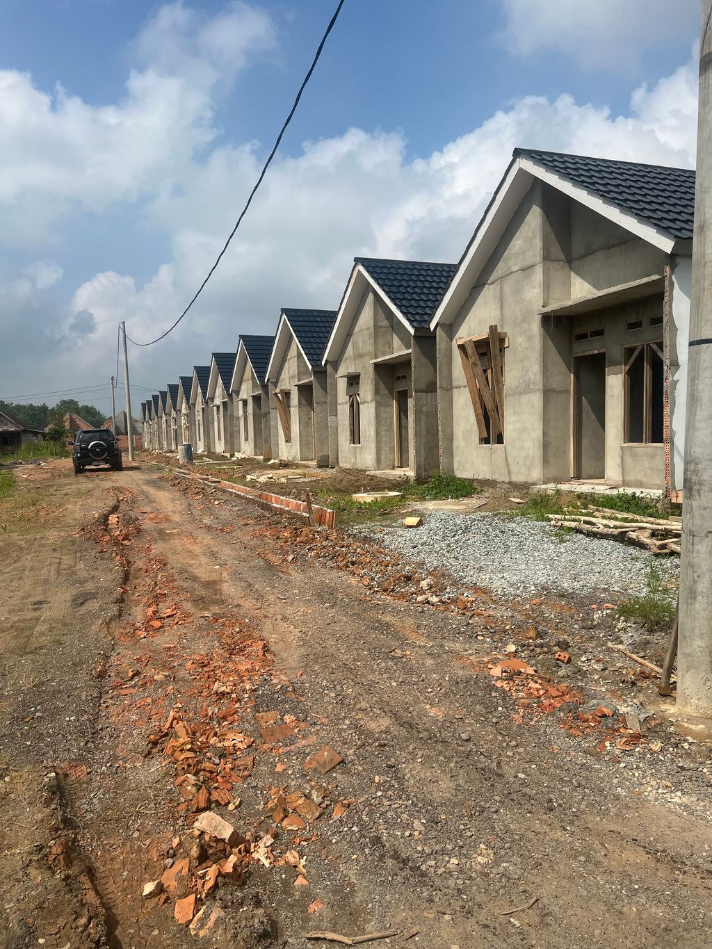 foto posisi tengah perumahan Perumahan Karya Sejahtera 2