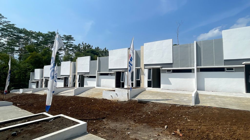 foto posisi tengah perumahan AMA RESIDENCE 1 SALAMSARI
