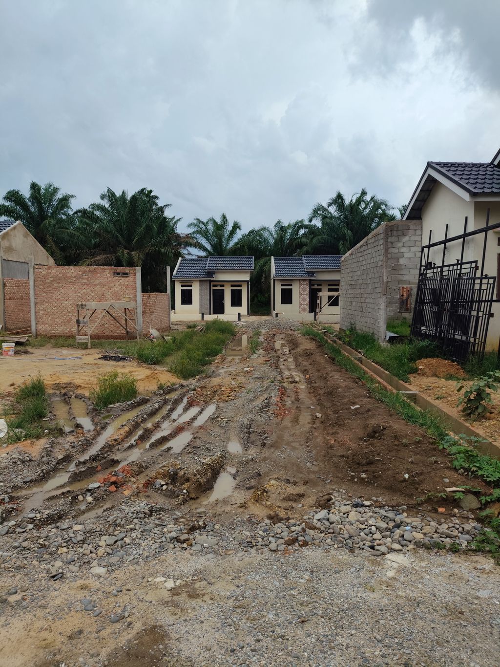 foto gerbang perumahan GREEN ZUHRI RESIDENCE 1