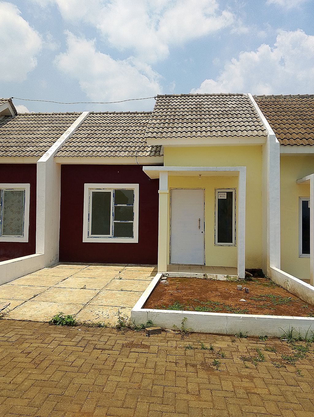 foto contoh rumah perumahan Perumahan Vicadha Residence