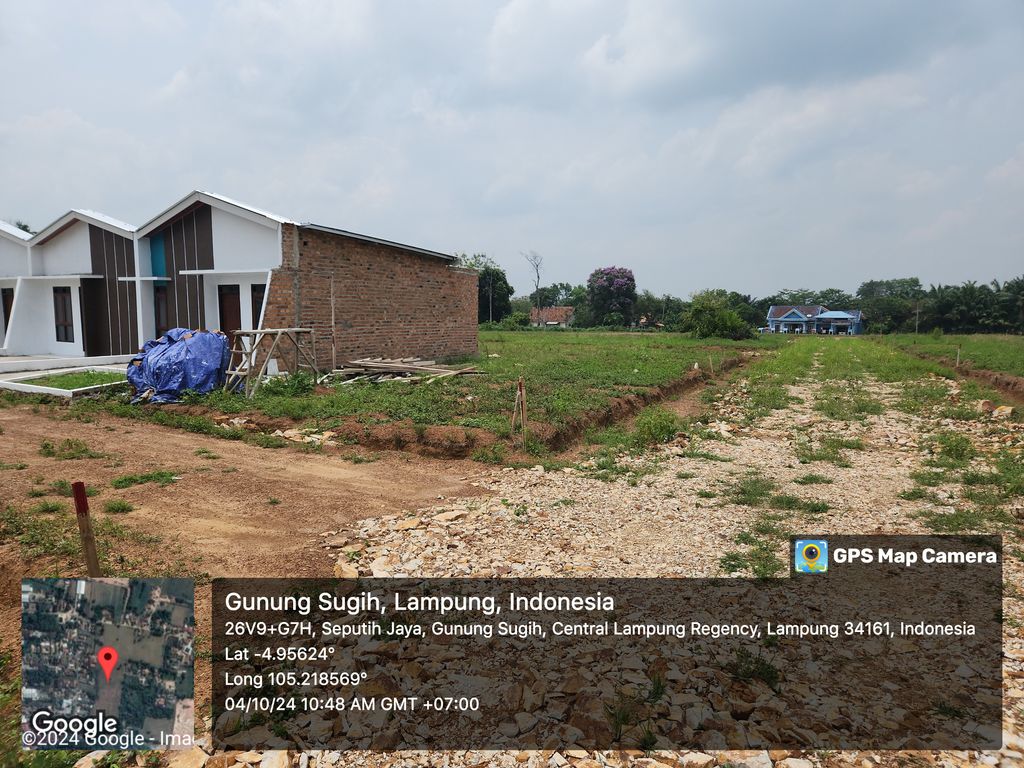 foto gerbang perumahan PERUMAHAN ADREENA GARDEN