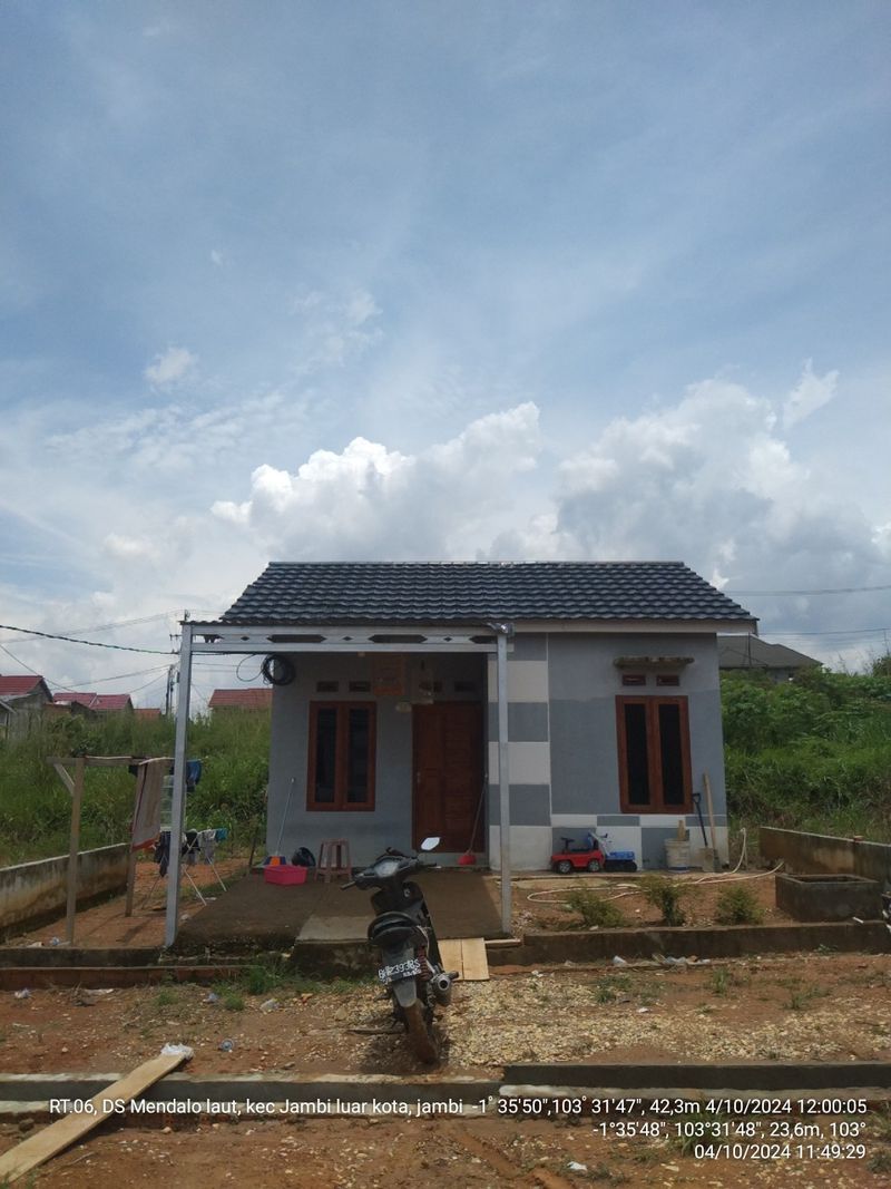 foto contoh rumah perumahan REZEKI BERSAM ALAND