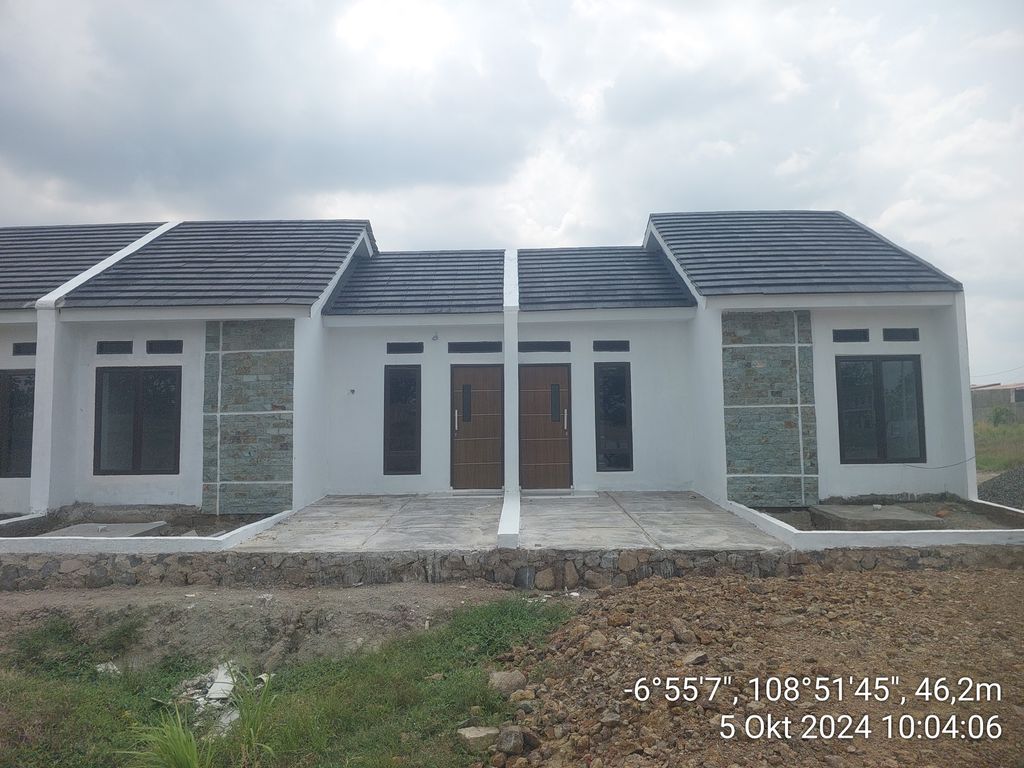 foto contoh rumah perumahan Griya Bumi Nusantara Kersana
