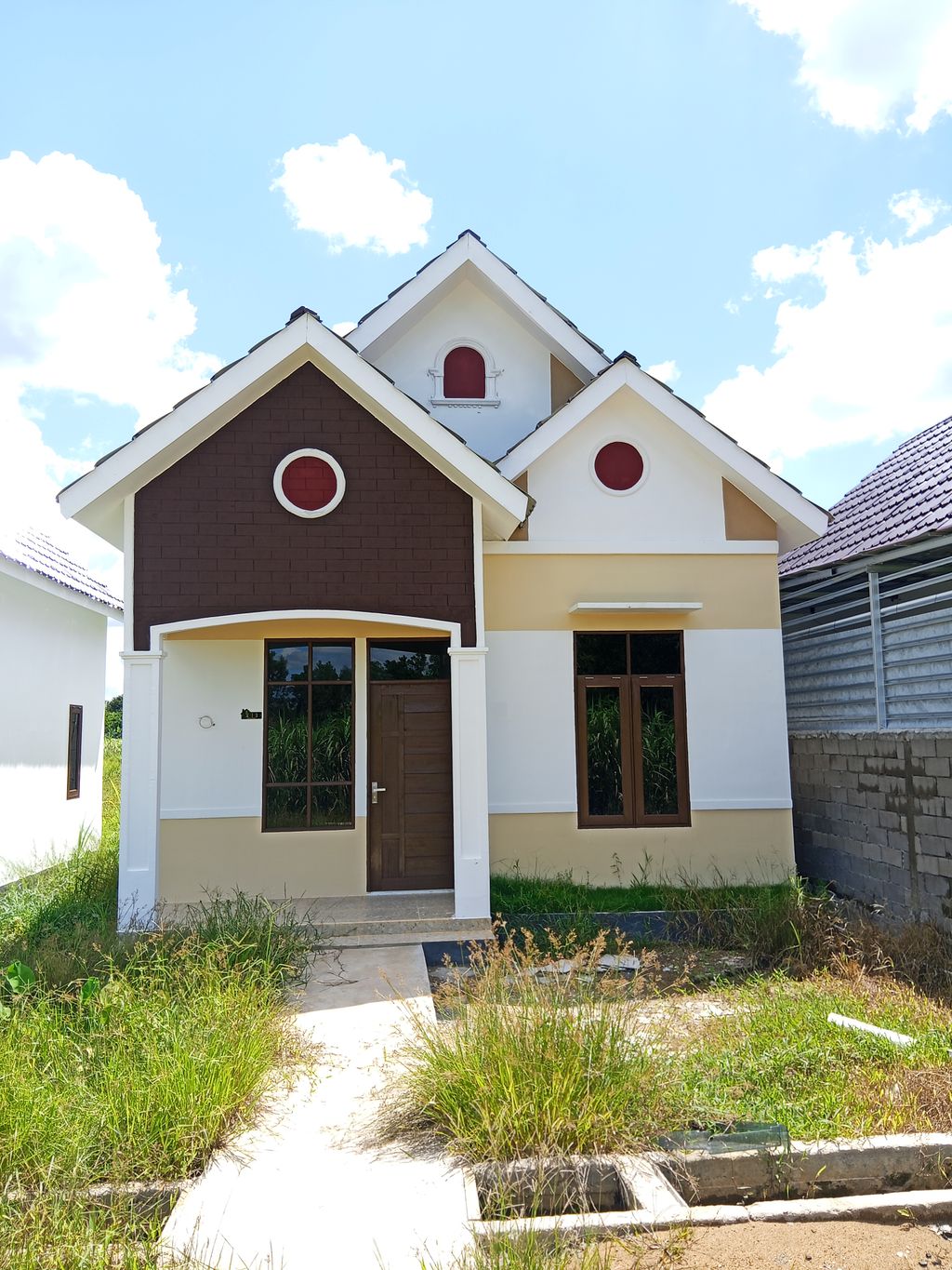 foto contoh rumah perumahan DAMAI INDAH 1