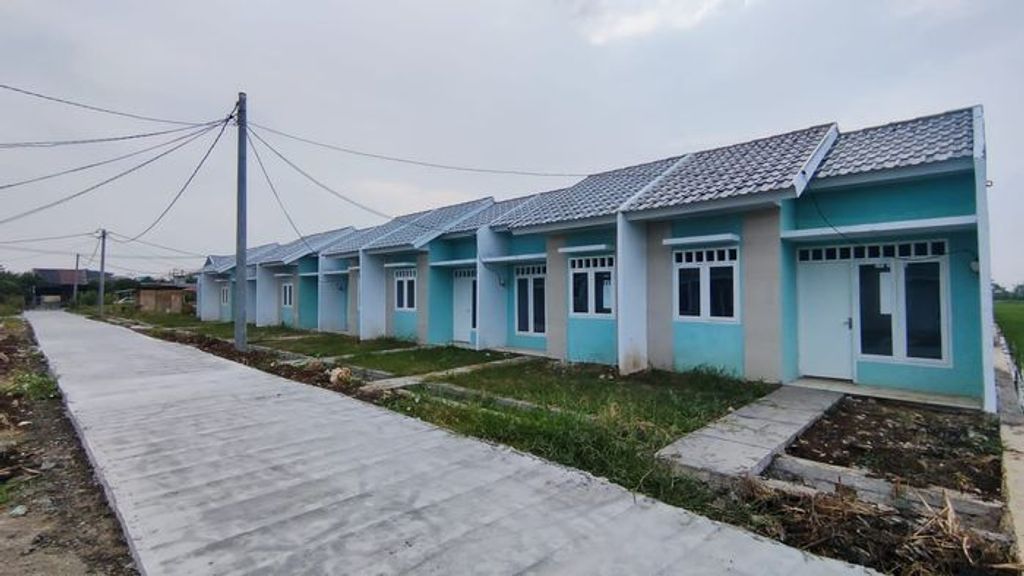 foto tampak rumah tipe 22/80 perumahan Villa Gading Harapan 3