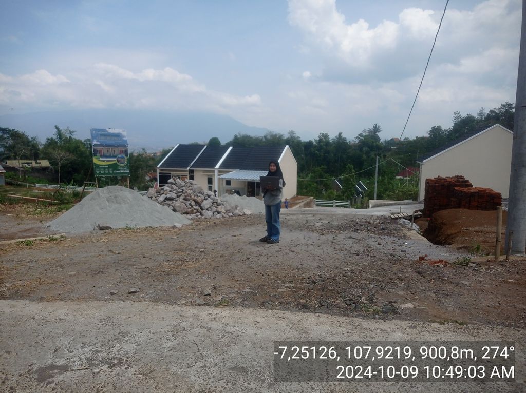 foto gerbang perumahan Perumahan Faris Regency 2
