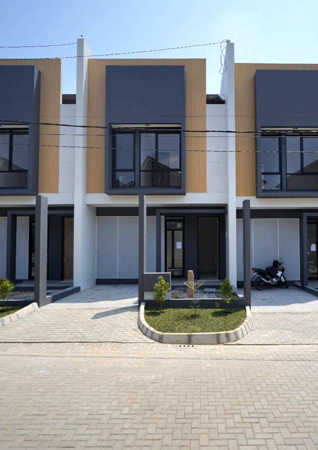 foto tampak rumah tipe MARIPOSA perumahan KALIANDRA GARDEN VILLA S2