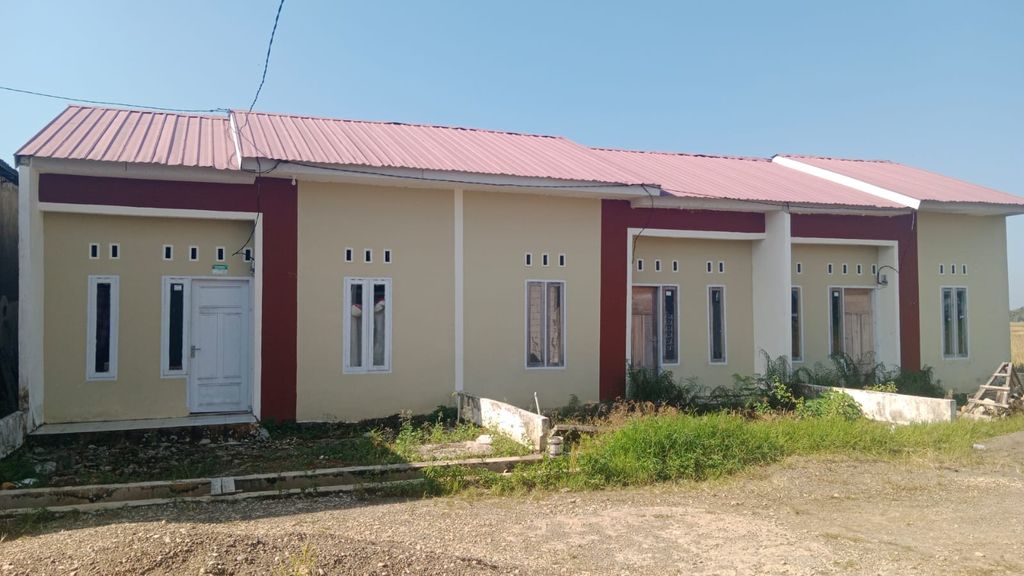 foto tampak rumah tipe 36/72 perumahan BTN DIRZ RESIDENCE