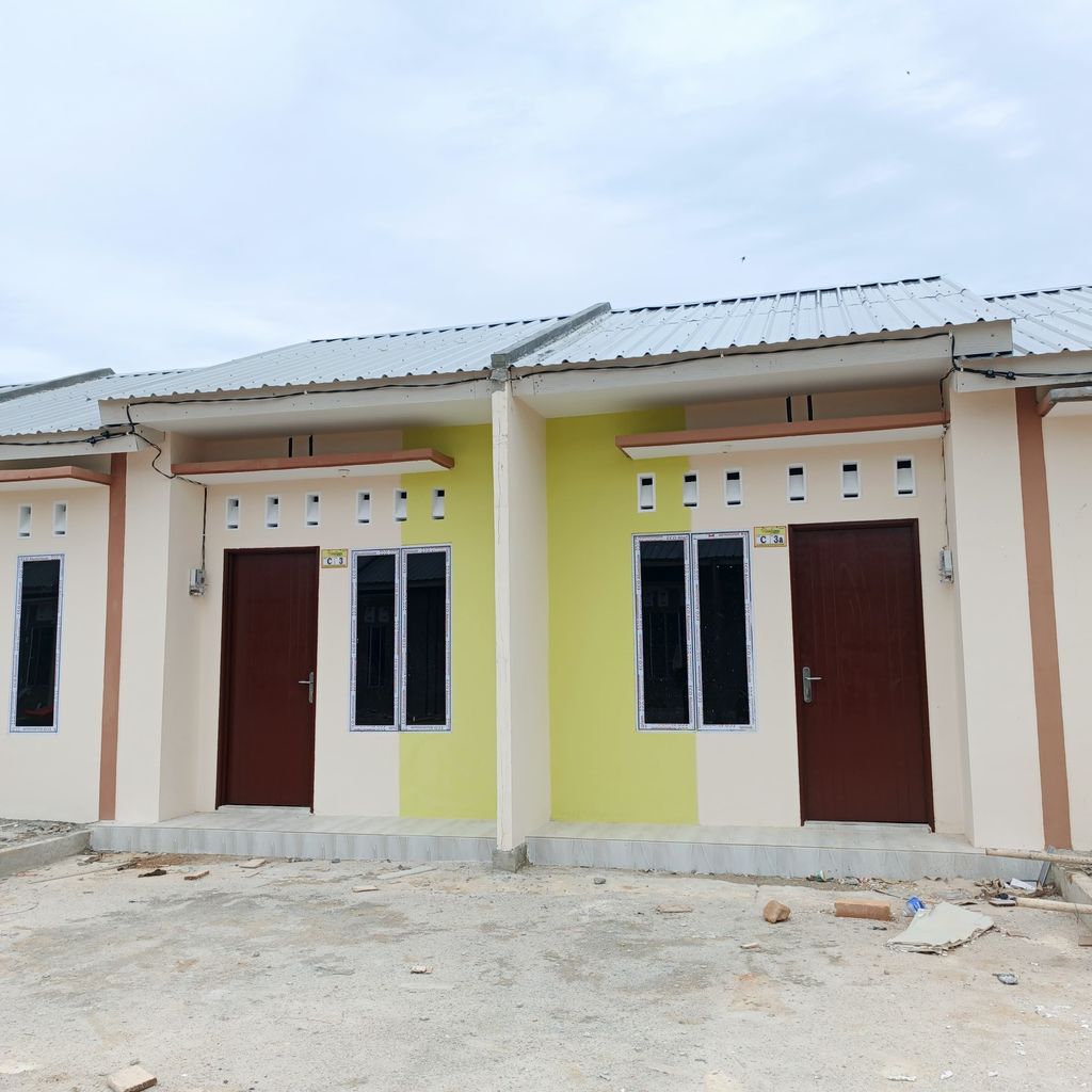foto tampak rumah tipe 36 perumahan Symfolia