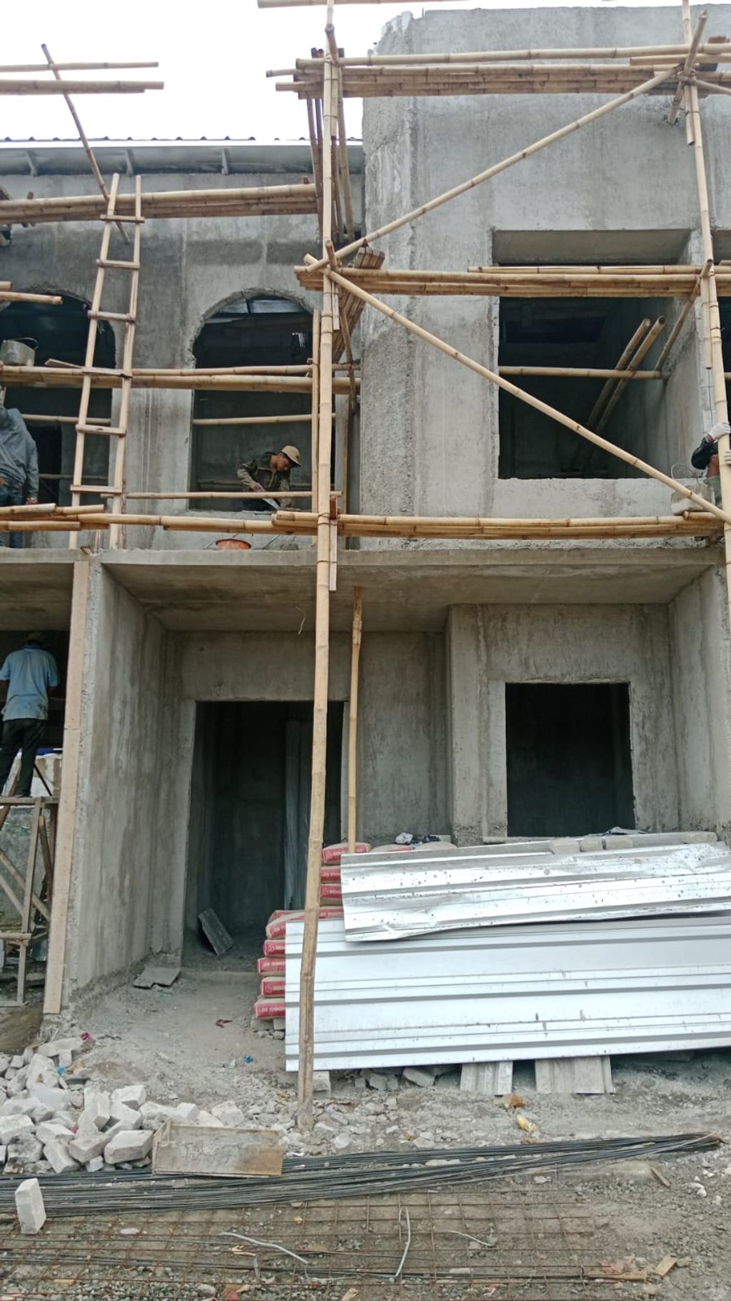 foto tampak rumah tipe 43 Compact (3 kamar) (538) perumahan Cluster Beverly