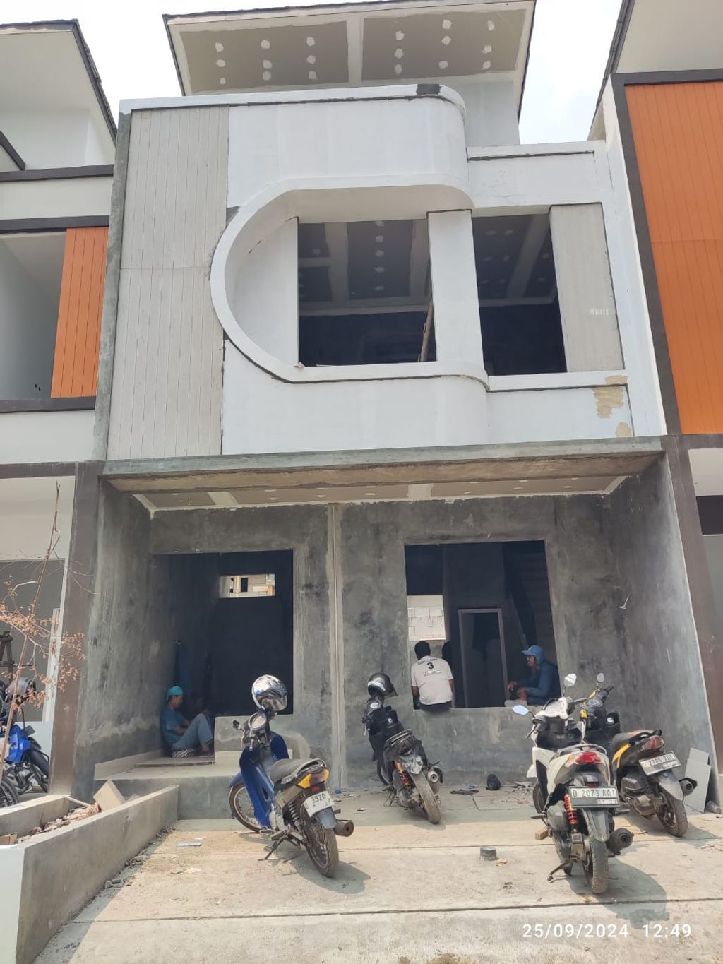 foto tampak rumah tipe 60 Compact 3 Kamar HC (596) perumahan G-Land Katapang Residence 1