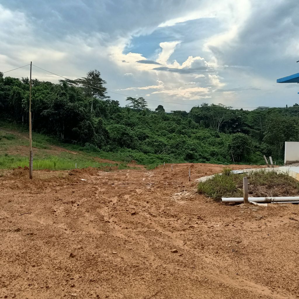 foto posisi tengah perumahan Singgasana Residence