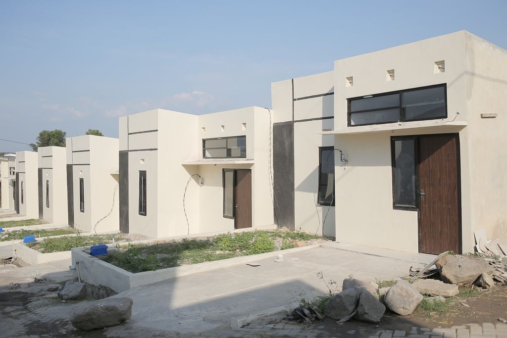 foto tampak rumah tipe 30/80 perumahan Jeruksawit Regency