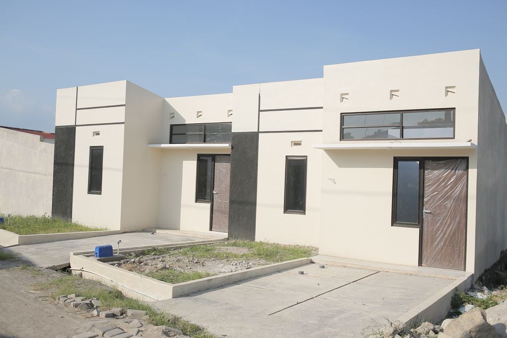 foto tampak rumah tipe 30/73 perumahan Jeruksawit Regency