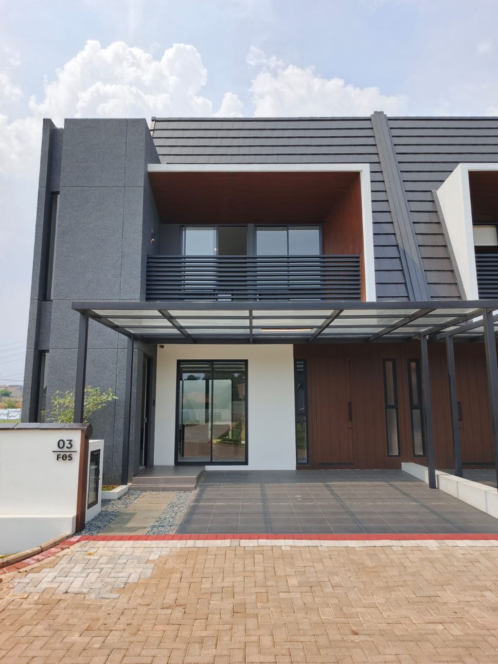 foto tampak rumah tipe KAEDE perumahan MORIZONO