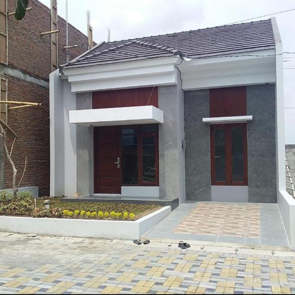 foto tampak rumah tipe 50 perumahan Central Park Kartasura