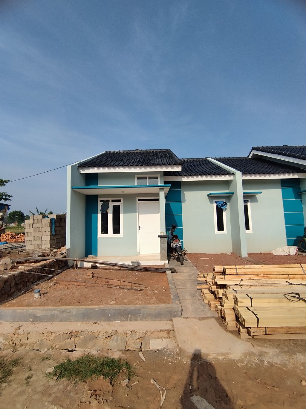 foto tampak rumah tipe 36 perumahan Perumahan InnOvia Tejo Agung