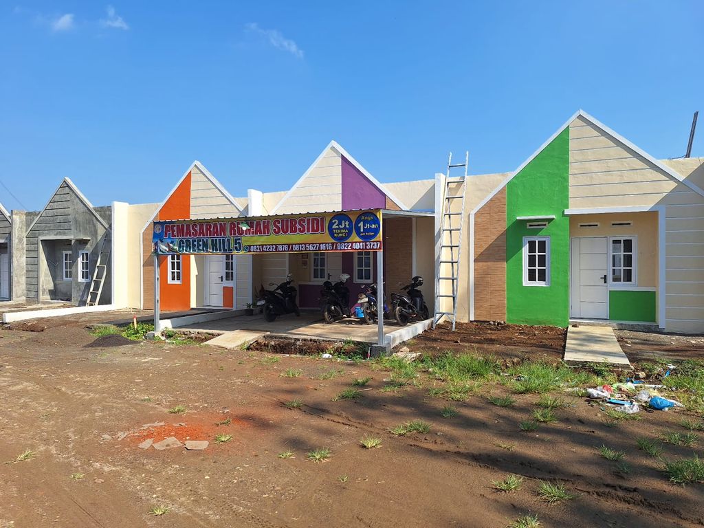 foto contoh rumah perumahan GREEN HILL 5
