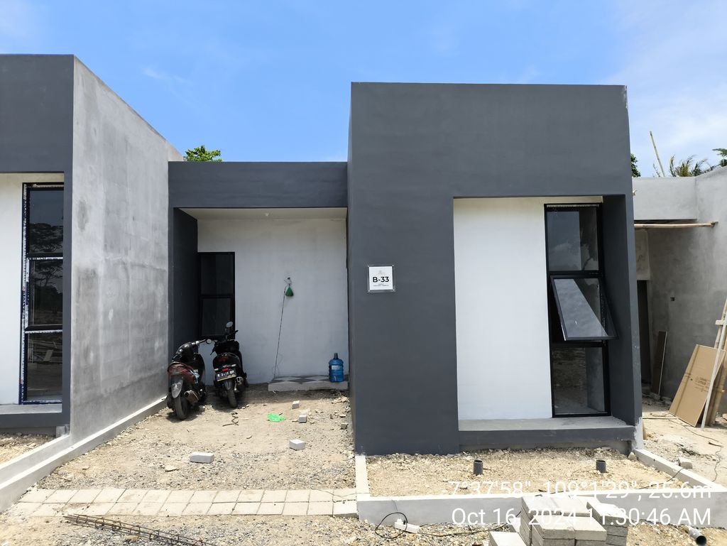 foto contoh rumah perumahan MAHKOTA KEMUNING
