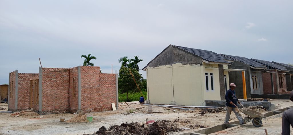 foto posisi tengah perumahan CANTIKA 3