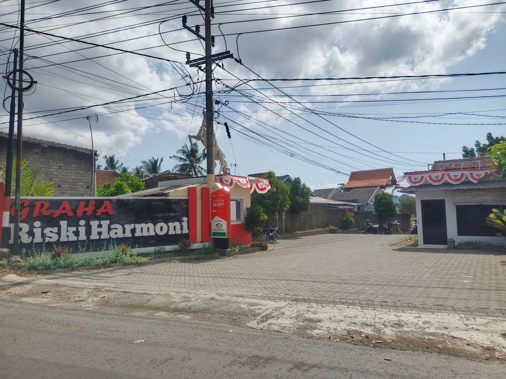 foto gerbang perumahan GRAHA RISKI HARMONI(TAHAP II) NEW