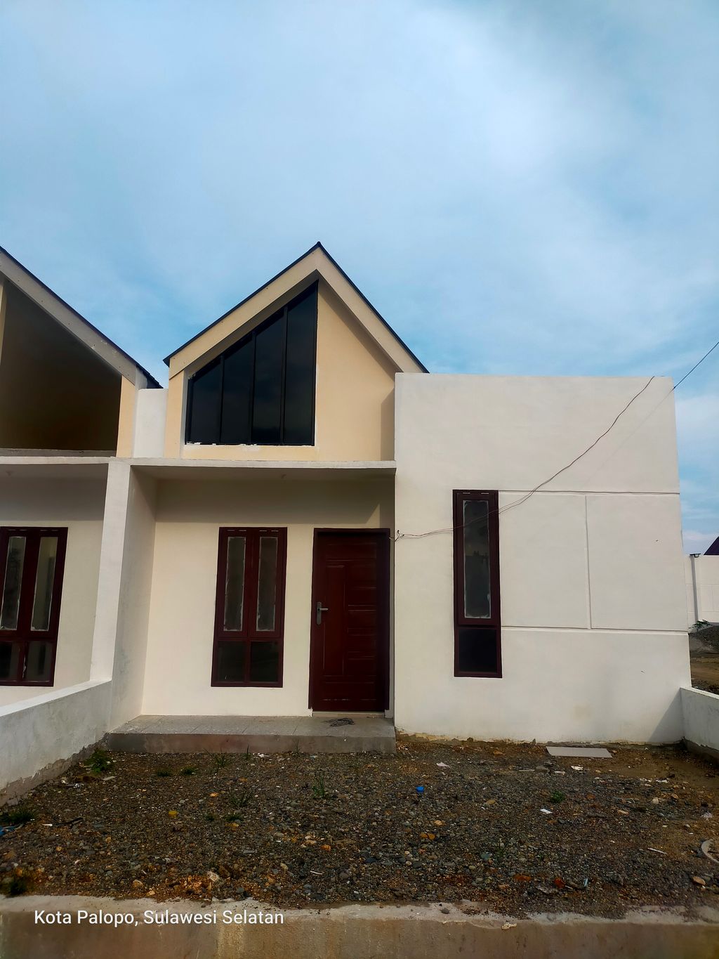 foto contoh rumah perumahan GREEN LAND
