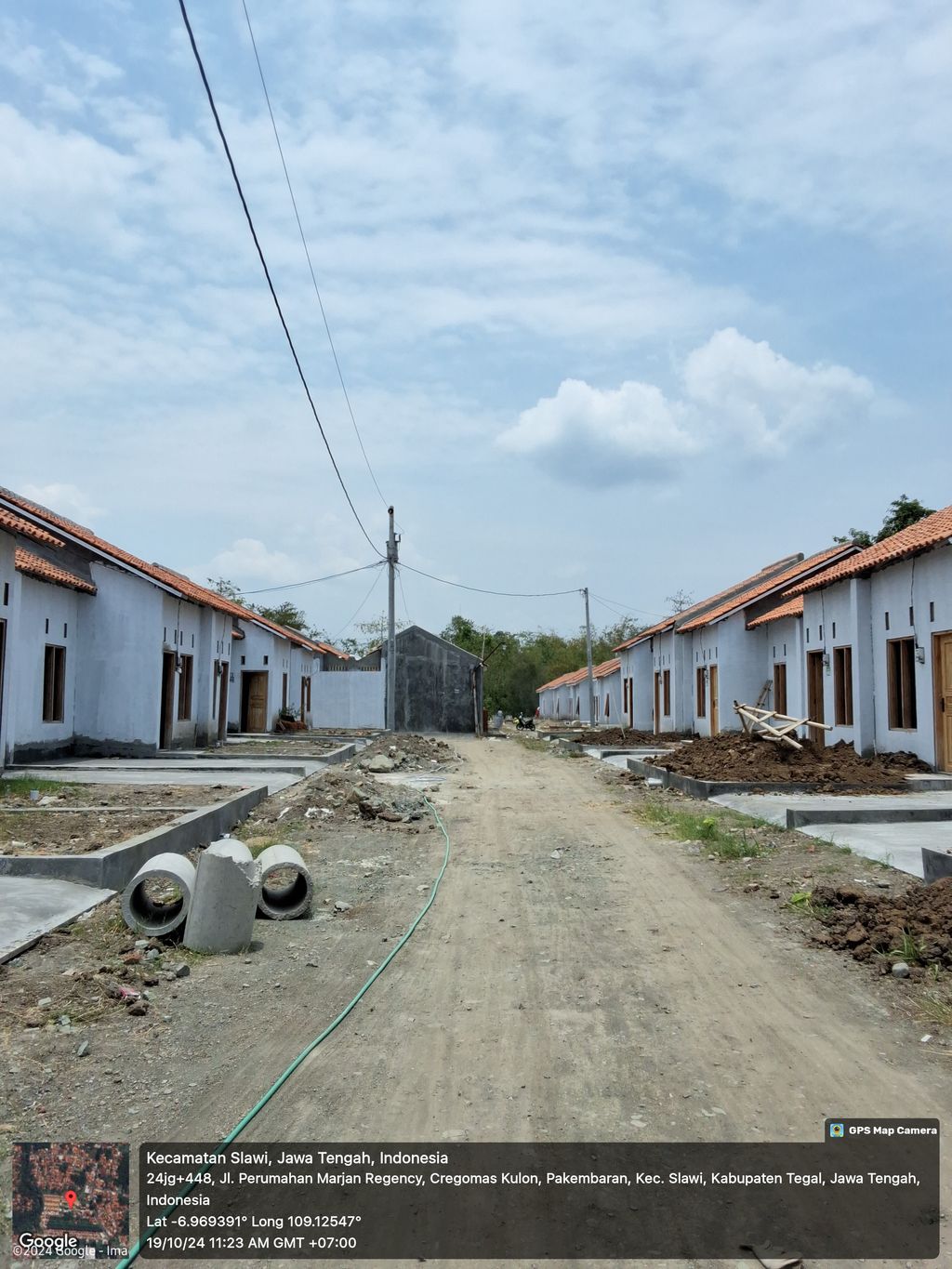 foto gerbang perumahan GRIYO1 AFA PESONA TRAYEMAN 4