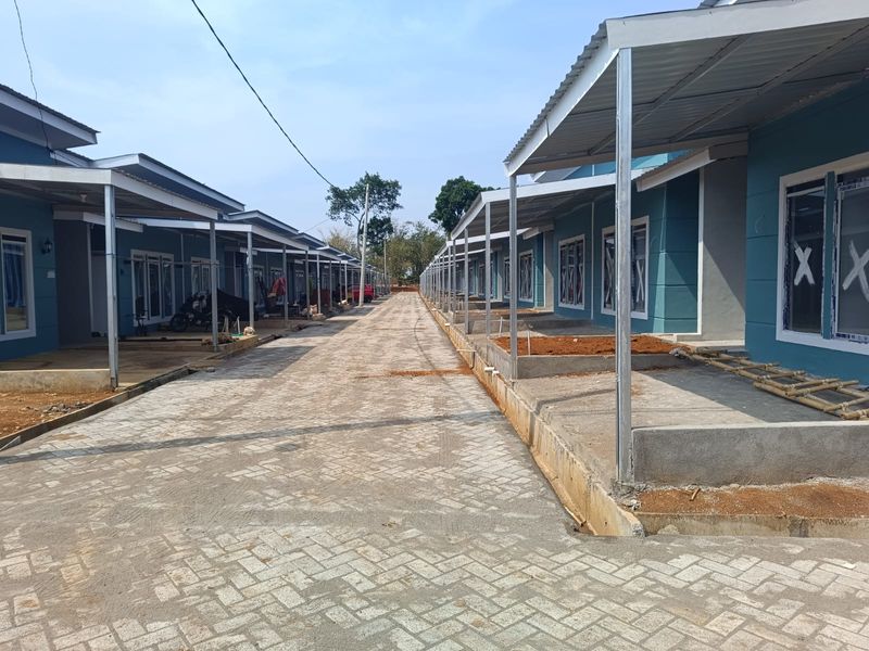 foto posisi tengah perumahan VILLA MUTIARA MADINAH