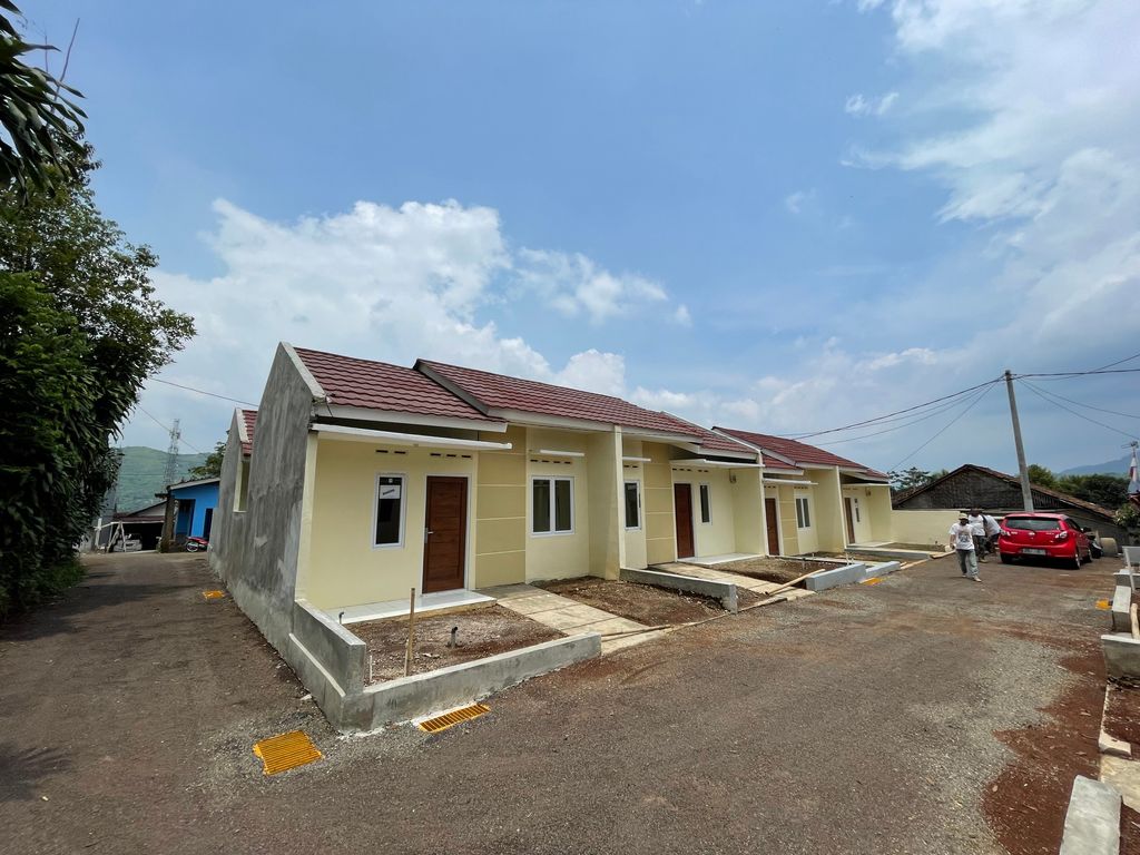 foto tampak rumah tipe 30/60 (166) perumahan Griya Titisan Indah