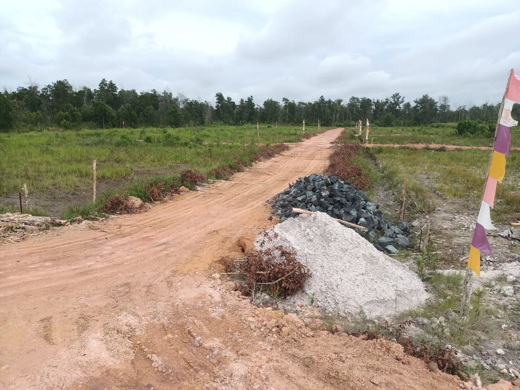 foto posisi tengah perumahan Perumahan Pesona Irlana Permai