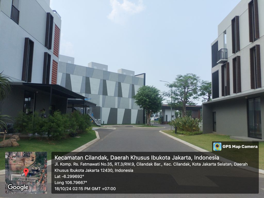 foto posisi tengah perumahan CLUSTER BOTANY HILLS