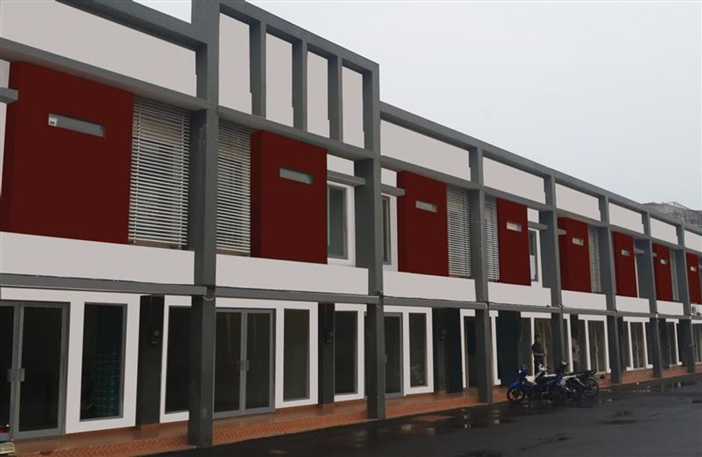 foto tampak rumah tipe Rumah Toko SQ-2/14 perumahan MAGNOLIA RESIDENCE 2