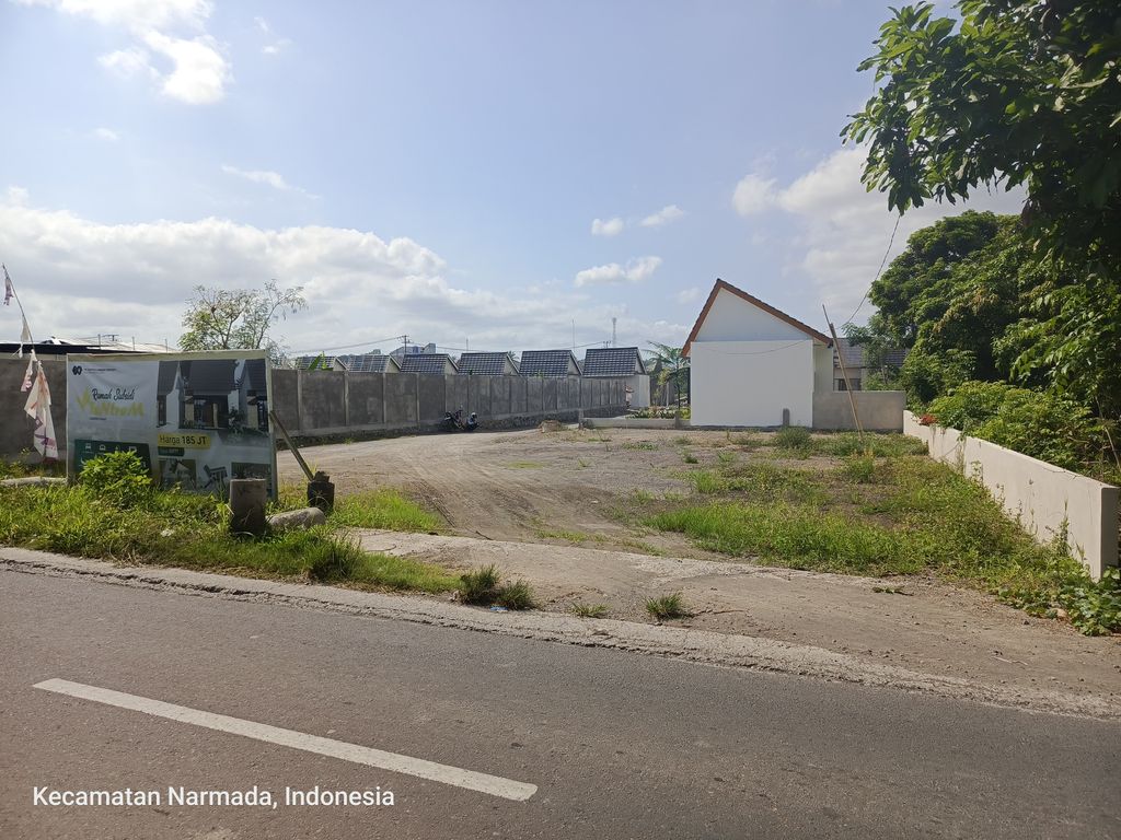 foto gerbang perumahan Tentrem