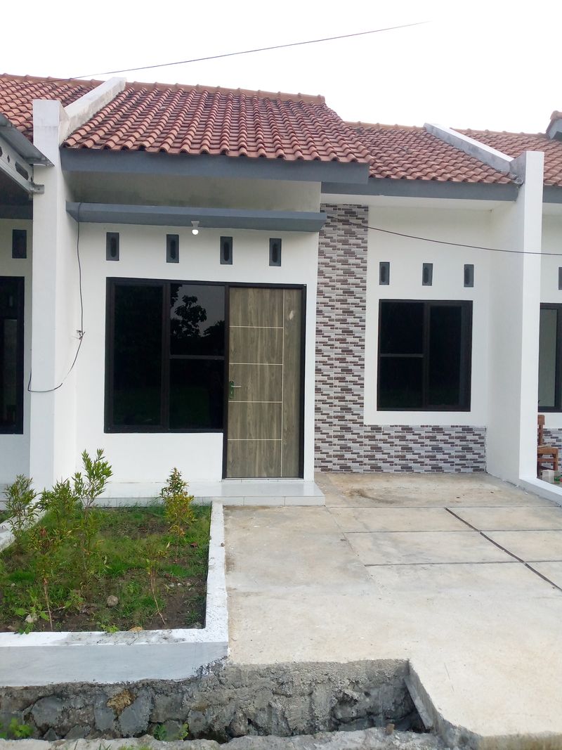 foto contoh rumah perumahan GRAHA LUMBUNG MAS