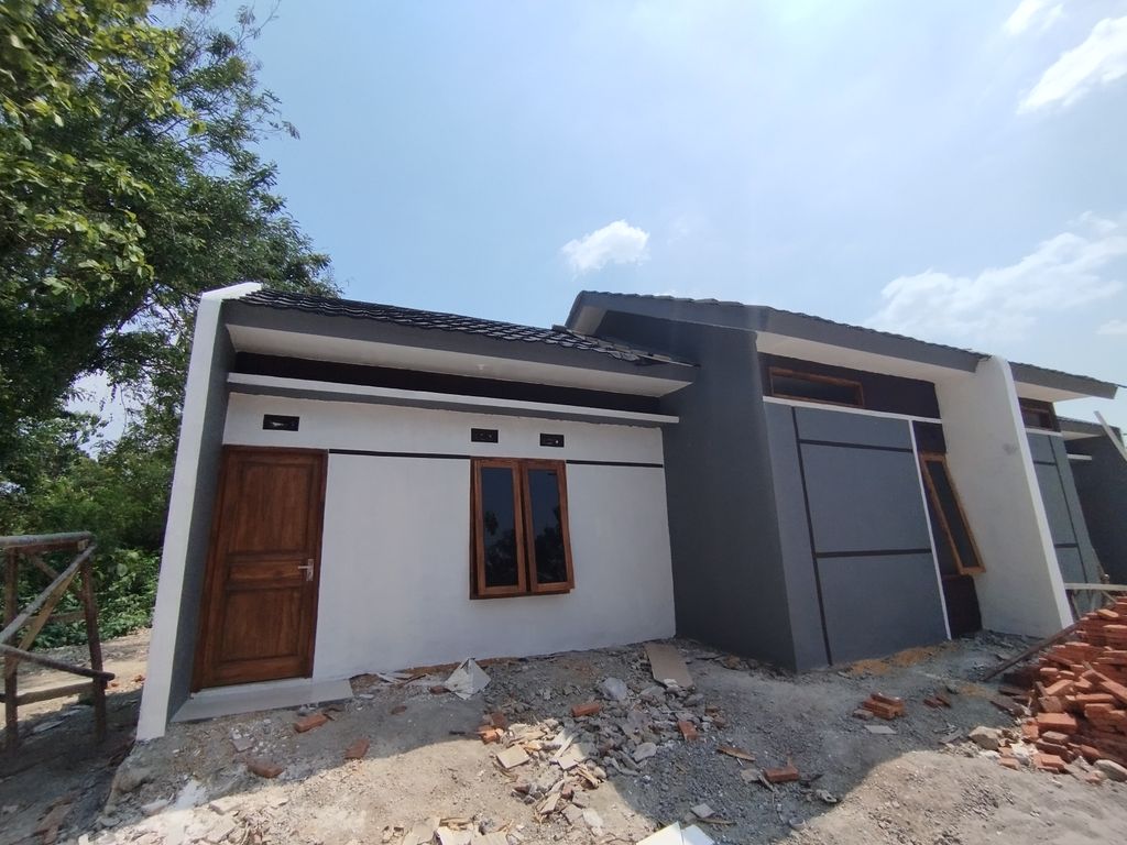 foto contoh rumah perumahan WIJAYA UTAMA RESIDENCE II