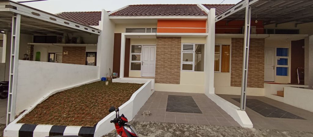foto tampak rumah tipe C-12A perumahan ARGENTINA RESIDENCE