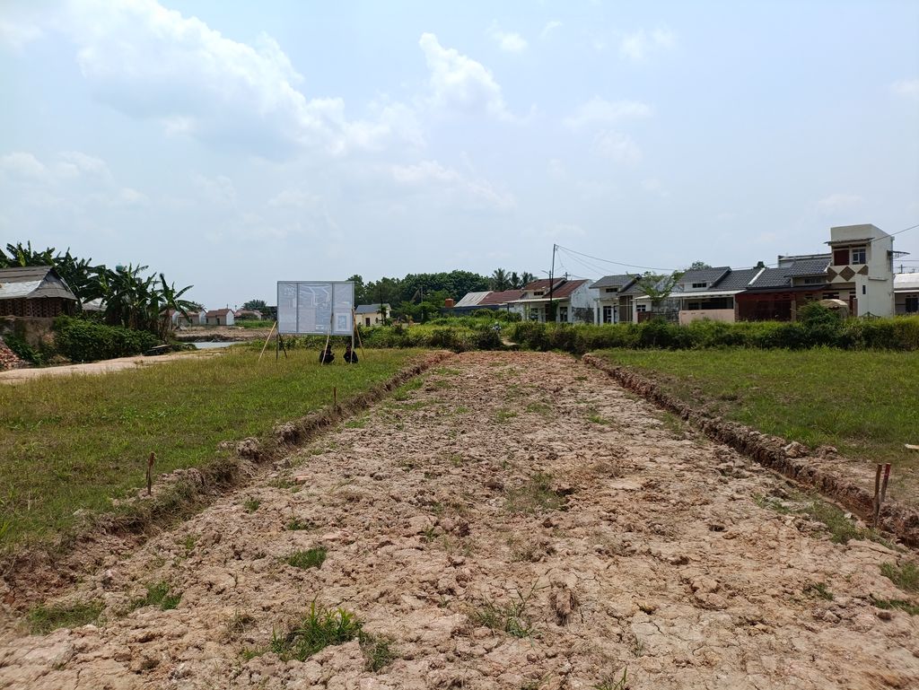 foto posisi tengah perumahan RIYADH REGENCY 1